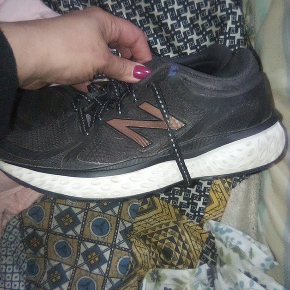 Women's New Balance Sneakers - Picture 2 of 2